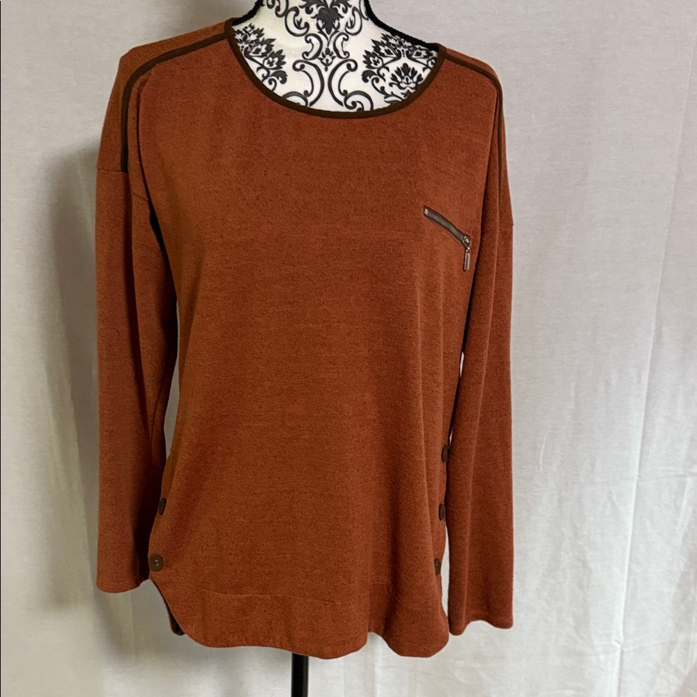 Ya Los Angeles Rust Sweater with Button Accents GUC Large